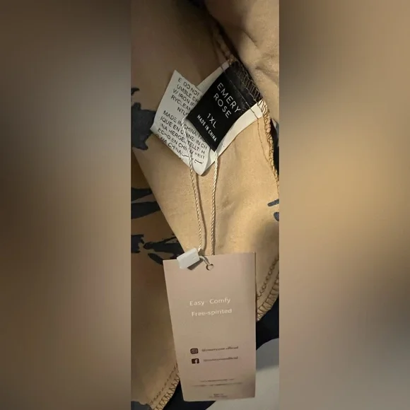 🆕 EMERY ROSE MUSTARD/BLACK LADIES BLOUSE (1XL) NIB - Picture 6 of 7